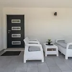 Riki By Interhome * Koromačno