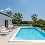 Hébergement de vacances Riki By Interhome